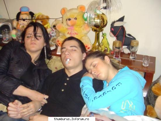 multi ani frida! sunt sigur daca trebuia pusa funny sau aici omu are o.b. gura ....si fata bruneta Thug4Life