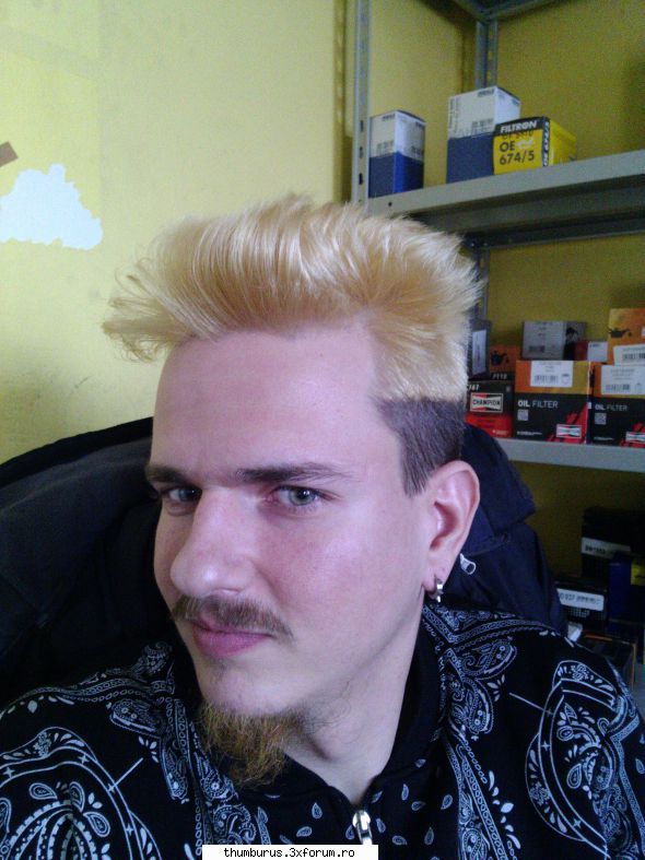 12 ani  mai intra careva lasa-ti un id de get back 2 talking :d sunt sigur ca dupa 12ani aveti multe