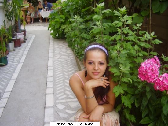 Poze facute in Photoshop - saau ce ziceti de asta? - Galerie Foto