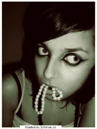 Poze facute in Photoshop - not so delicious - Galerie Foto