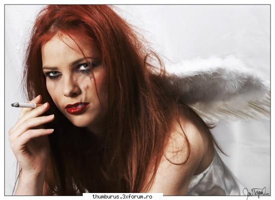 ...::my dark one::... - asta imi place mult...nu stiu dak v-am aratat-o - Galerie Foto