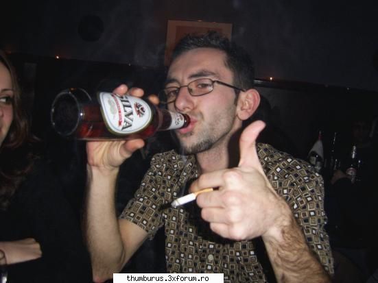 poze cu noi(partea a treia) - no comment.....long live beer.amin - Oamenii nostri