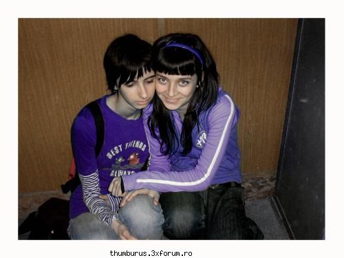 poze cu noi(partea a treia) - today..at schoool..me happy....adina sad...or - Oamenii nostri